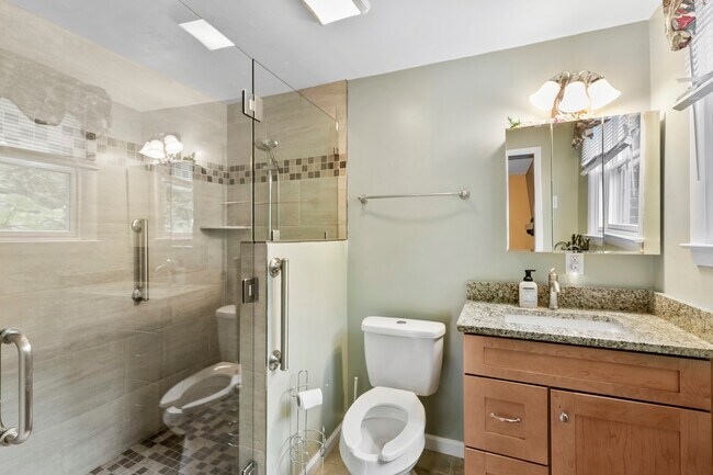 Bathroom with large Walk-in Shower - 101 Castlerock Dr