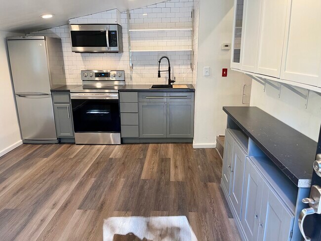 Comer en la cocina - 54 Sherwood Rd