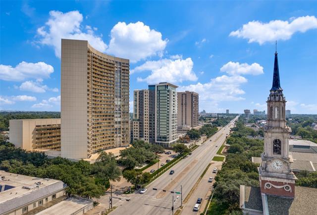 Foto del edificio - 6211 W Northwest Hwy