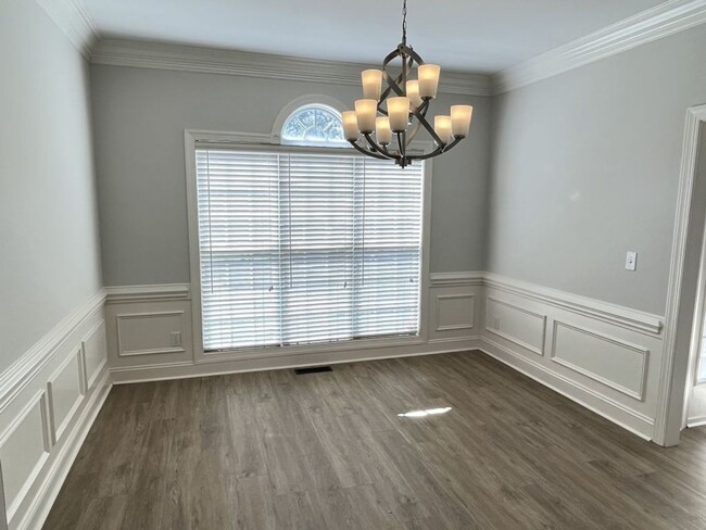 Foto del edificio - Refreshed 4 Bed home in Ballantyne