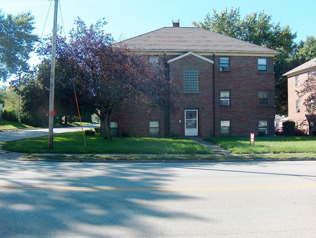 1003 W Locust St - 1003-1011 W Locust St