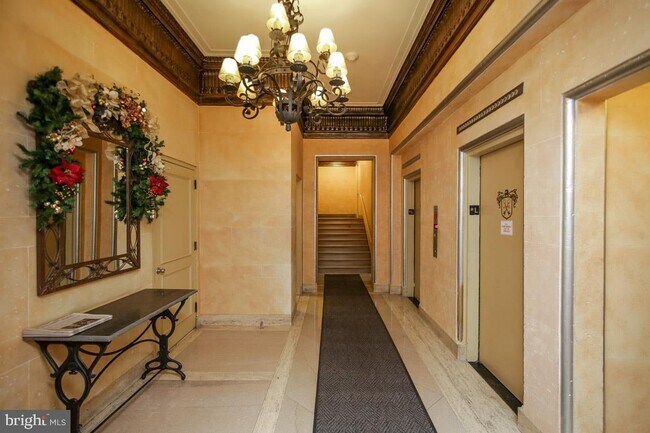Foto del edificio - 2031 Locust St