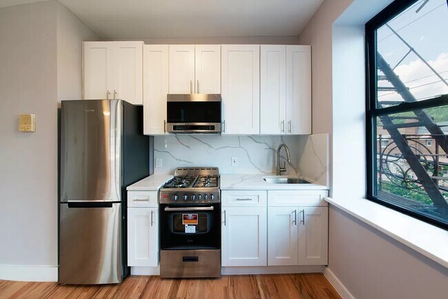 Building Photo - 4119 Barnes Avenue