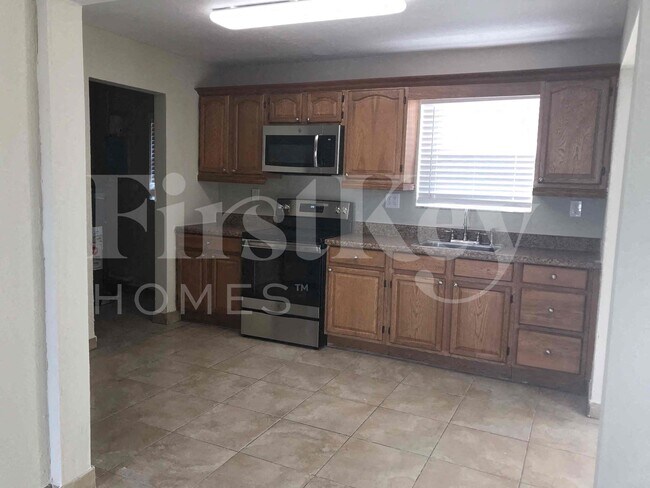 Foto del edificio - 240 N 69th Way