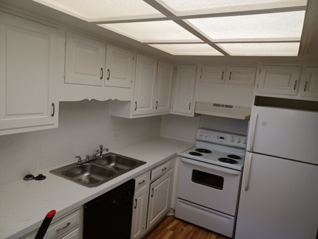 Foto del edificio - 4455 W Sylvania Ave