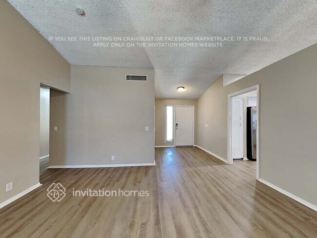 Foto del edificio - 8120 W Tuckey Ln