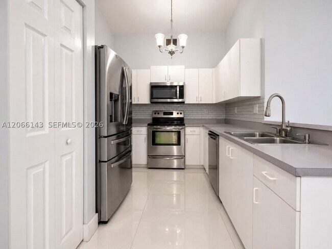 Foto del edificio - 9720 SW 164th Ave