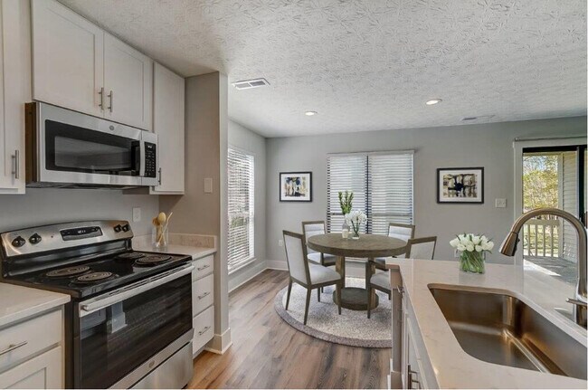 Foto del edificio - Ashton Woods Apartments