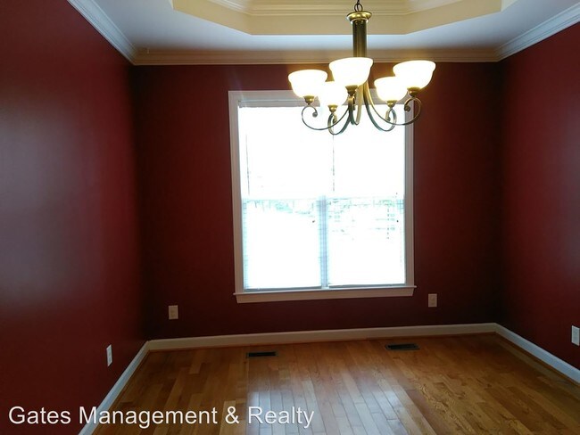 Building Photo - 184 Saddlewood Cir
