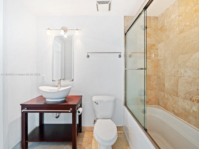 Building Photo - 350 S Miami Ave