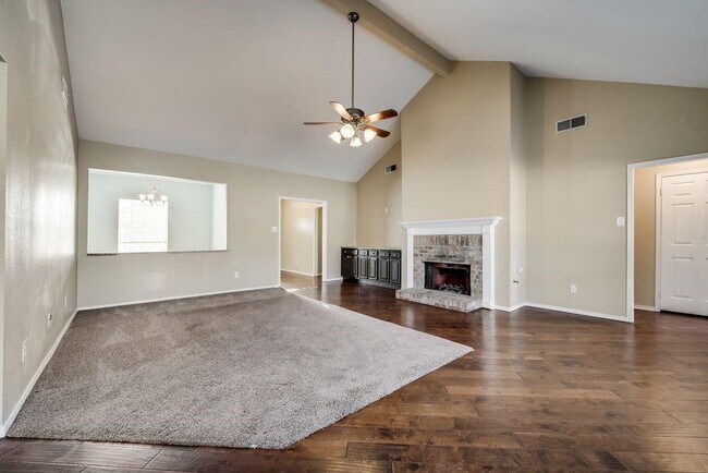 Foto del edificio - 2914 Post Oak Ln