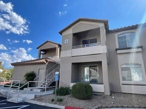 Building Photo - 75 N Valle Verde Dr