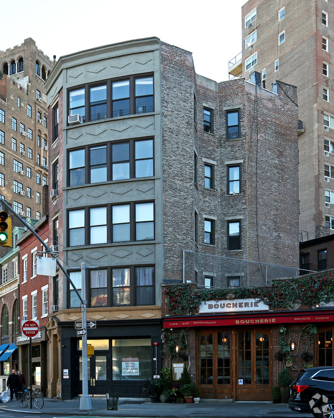 Foto principal - 101 Seventh Ave S