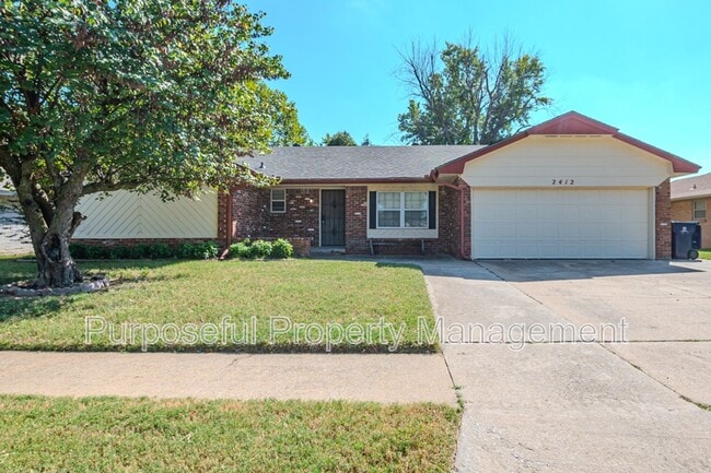 Building Photo - 2412 Laneway Dr