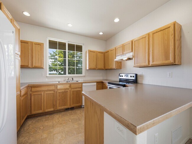 Foto del edificio - 527 Stoney Brook Rd