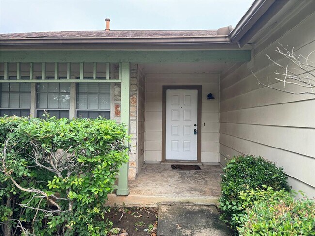 Building Photo - 11715 Birchbark Trail