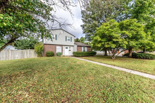 Building Photo - 3 bedroom house in O'Fallon