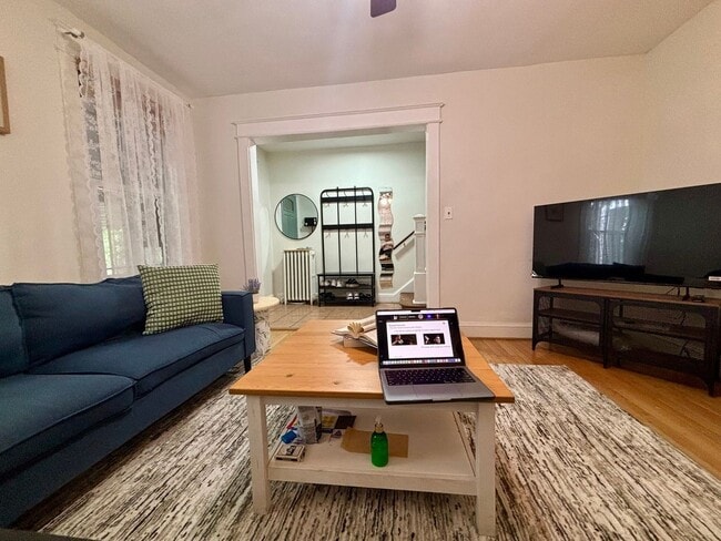 Building Photo - 1403 West Virginia Ave NE