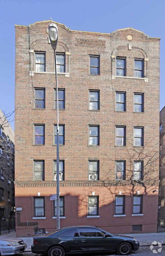 35-41 94th St, Jackson Heights, NY 11372 Apartments - Jackson Heights