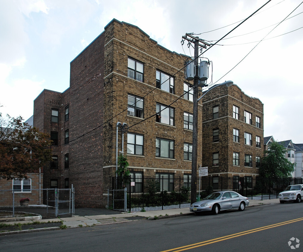 Mt. Prospect Apartments Apartments in Newark, NJ
