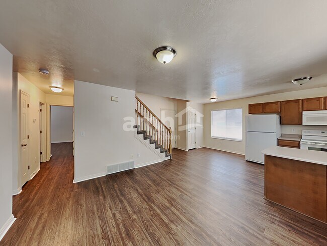 Foto del edificio - 7658 Snowy Owl Rd