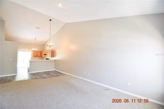 Foto del edificio - 7411 Canterbury St