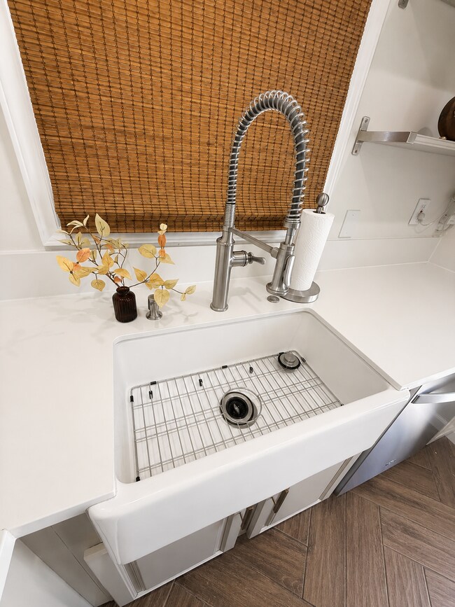 Building Photo - EV Charging Station.  Solar savings. Beautifully Updated Home with Designer Flooring, Upgraded Ki...