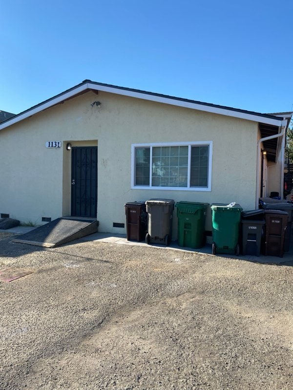 Building Photo - 1131 88th Ave