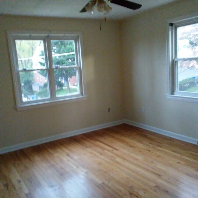 Dormitorio - 5830 Biscayne Dr