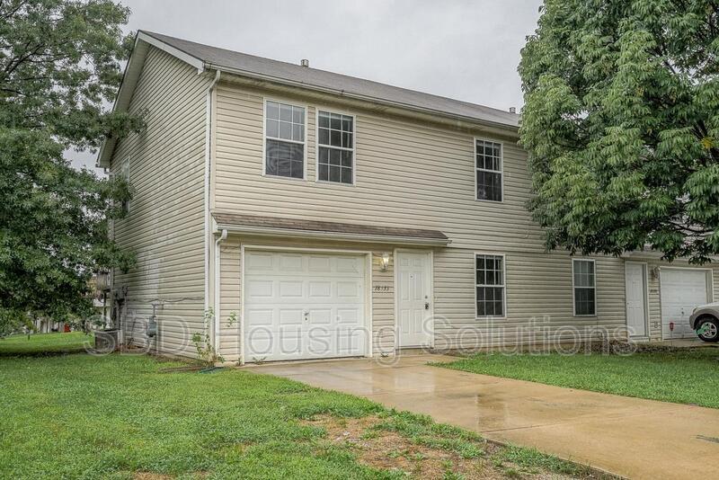 Primary Photo - 18333 E 24 Hwy Cir