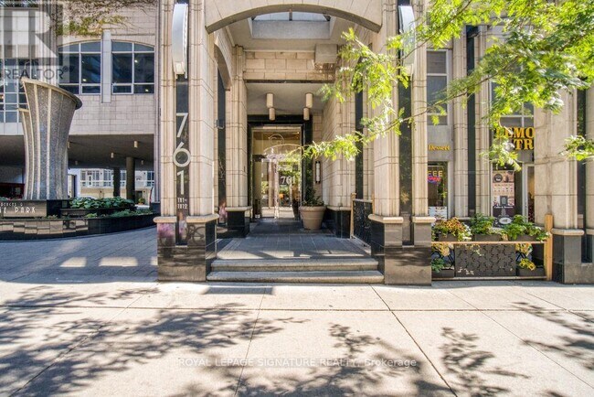 Photo du bâtiment - 761-1761 Bay St.