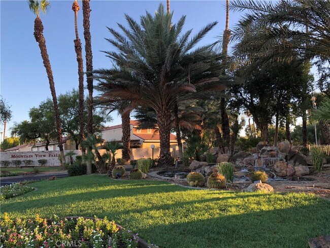 Building Photo - 307 Tava Ln
