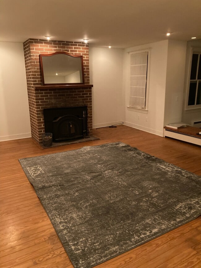 Building Photo - 12775 Main St