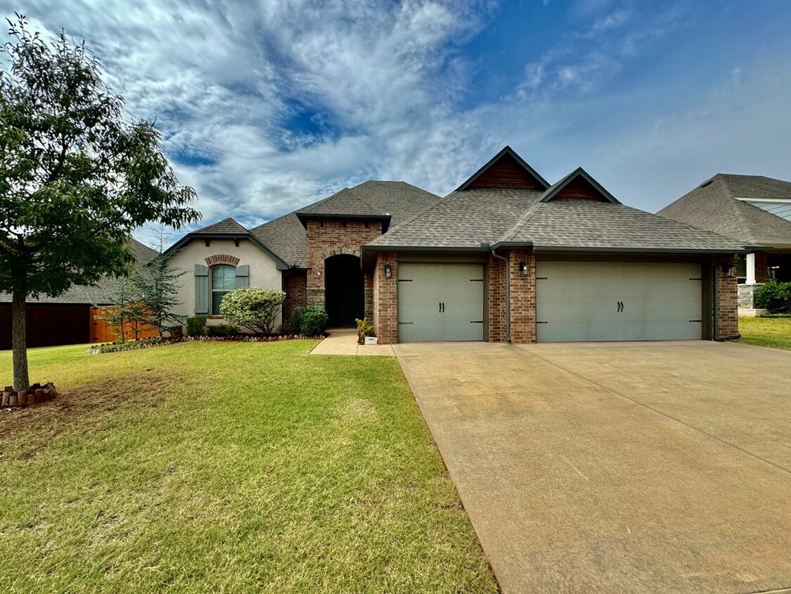 Foto principal - 19601 Millstone Crossing Dr