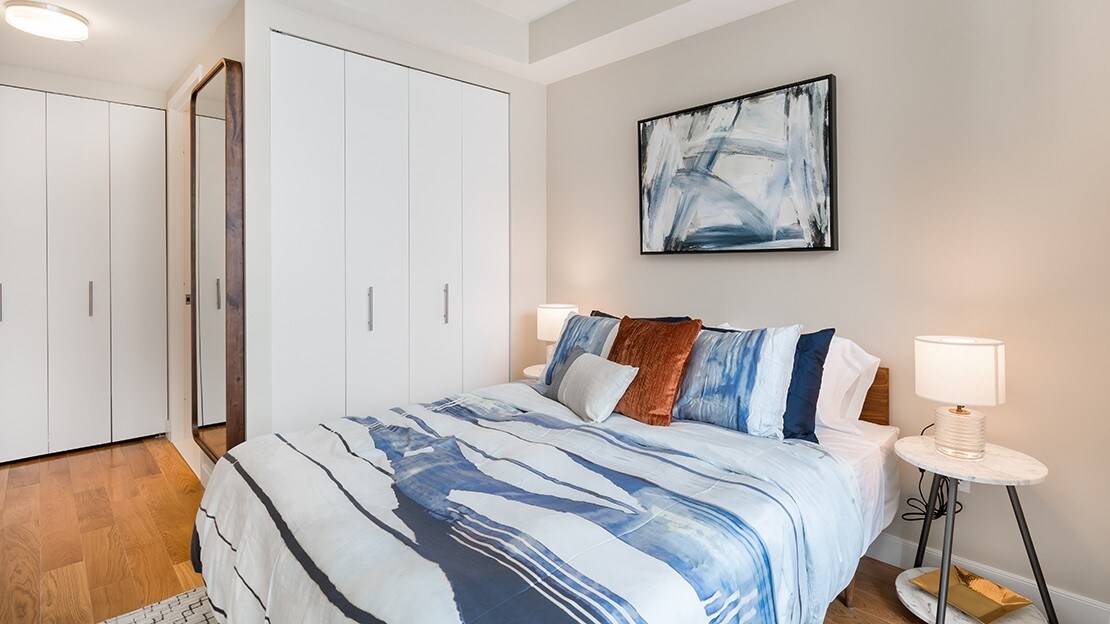 bedroom - 600 W 57th St