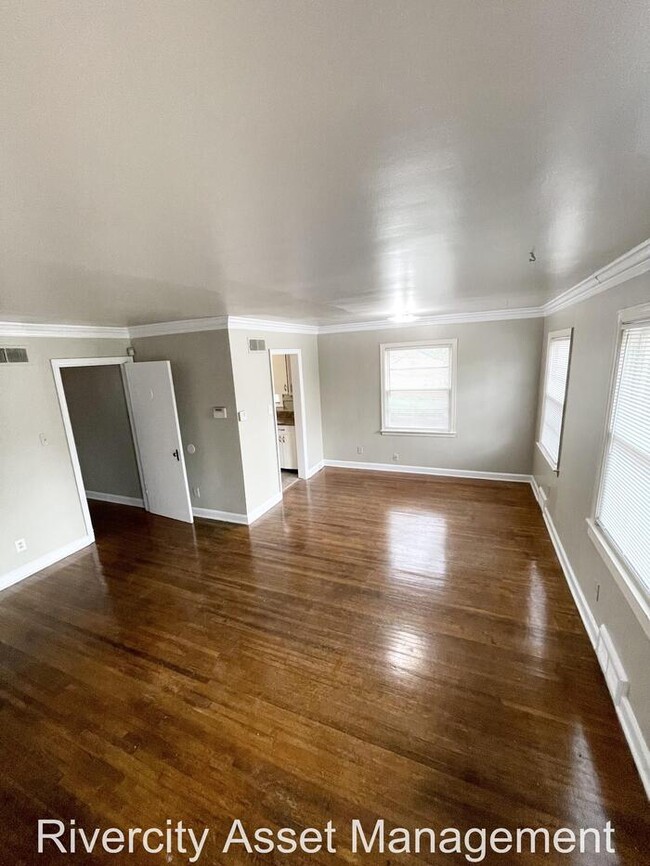 Photo - 755 Houston St Apartment