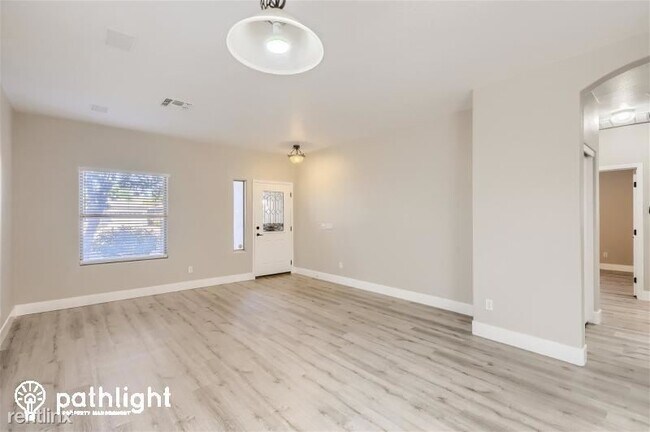 Foto del edificio - 3 br, 2 bath House - 4129 N Dania Court UNIT
