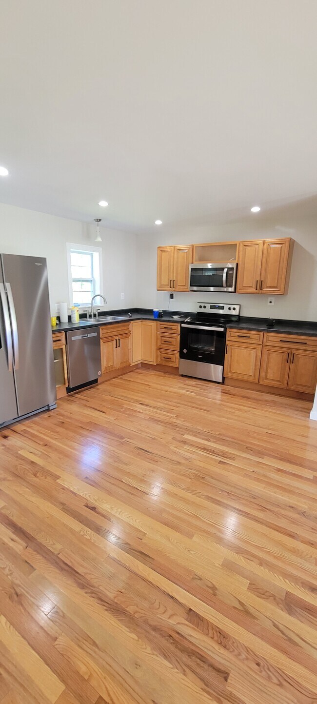 Kitchen - 46 David Dr