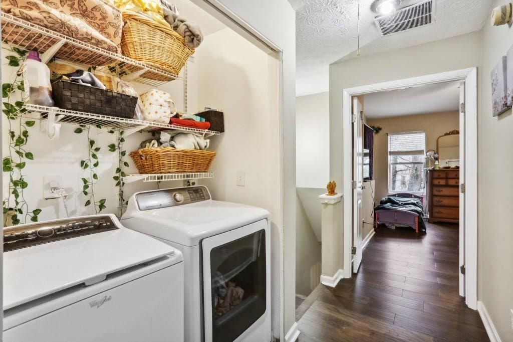 Building Photo - 1535 Lancashire Pl