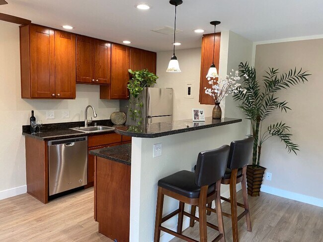 No disponible actualmente - The Court Apartments