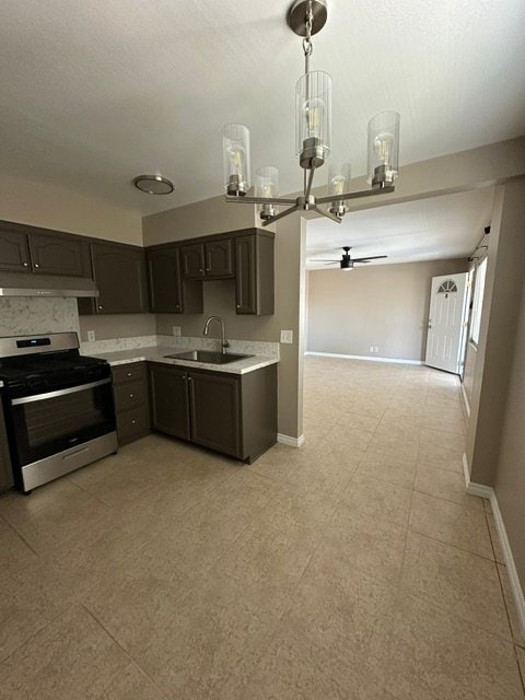 Building Photo - 405 S Kroeger St