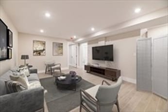 Building Photo - 70 Gore St