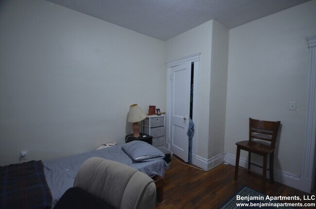 Building Photo - 1350 Commonwealth Ave