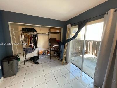 Foto del edificio - 10746 N Kendall Dr