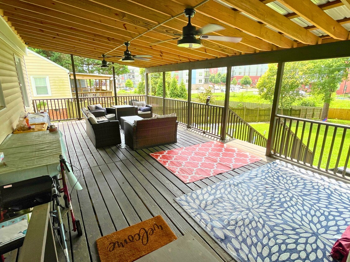Foto principal - 1429 Lyon Ct