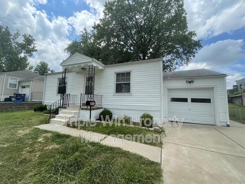Foto principal - 3155 O Hare Dr