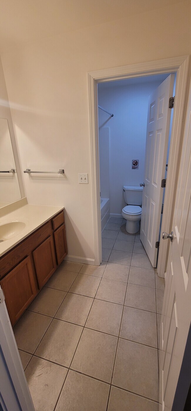 2nd floor bath - 417 Wheaton Ave