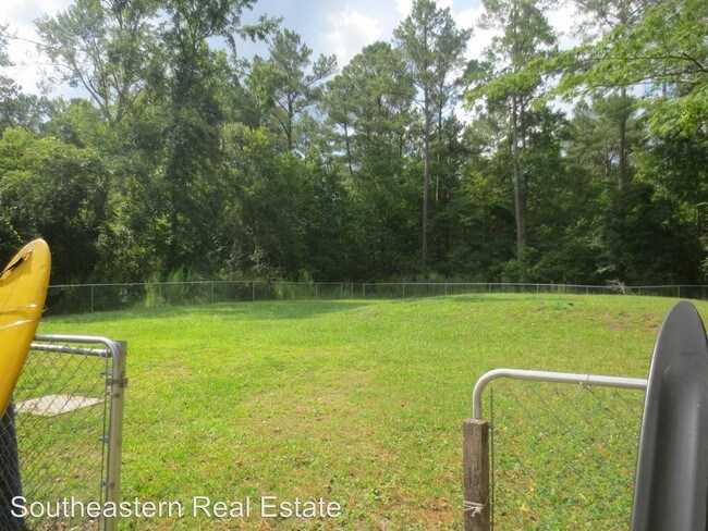 Building Photo - 2 br, 1 bath House - 575 Harrell Rd