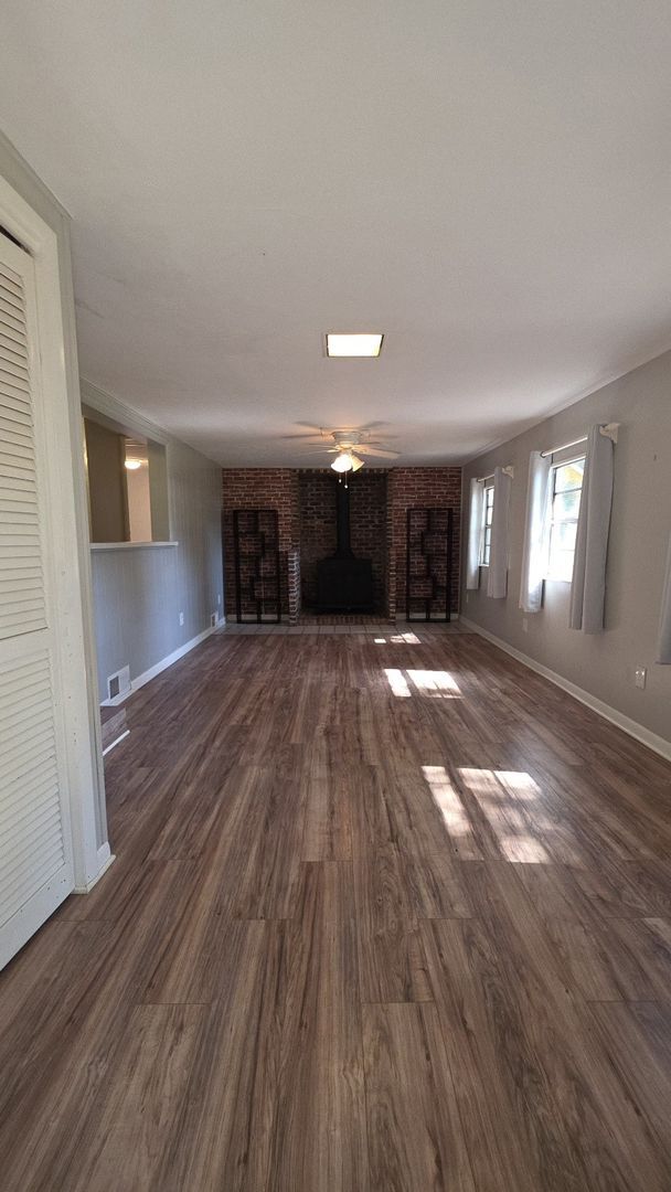 Foto del edificio - Quaint 3 Bedroom, one and a half bath home close to downtown St Augustine off SR 16