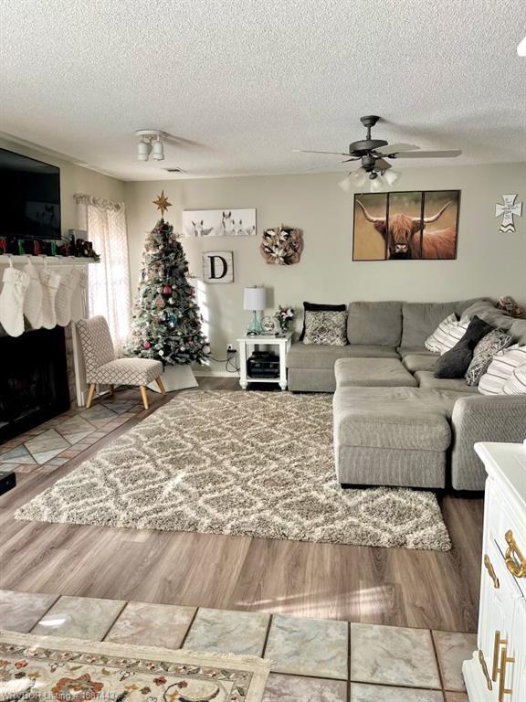 Foto del edificio - 2209 Cordova Terrace